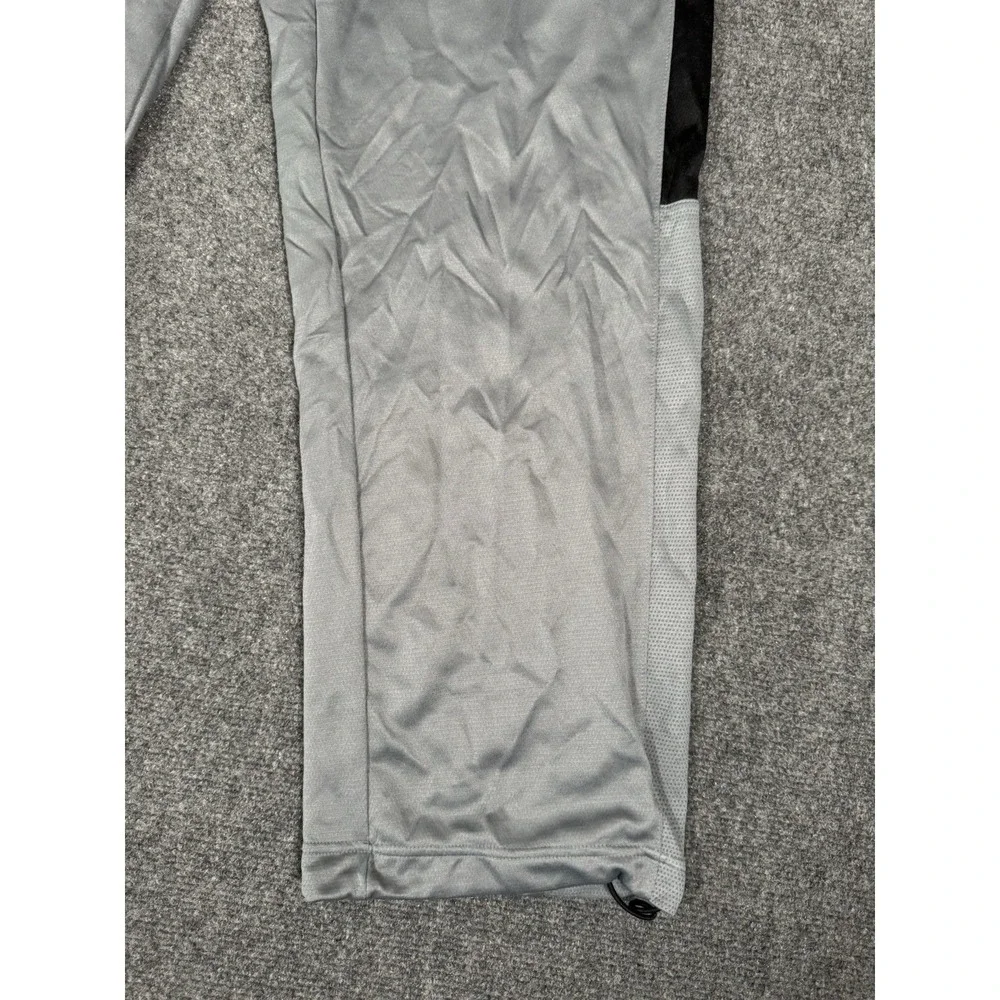 NikePants Mens Medium Gray Dri Fit Basketball Gym Training Sweatpants 30
